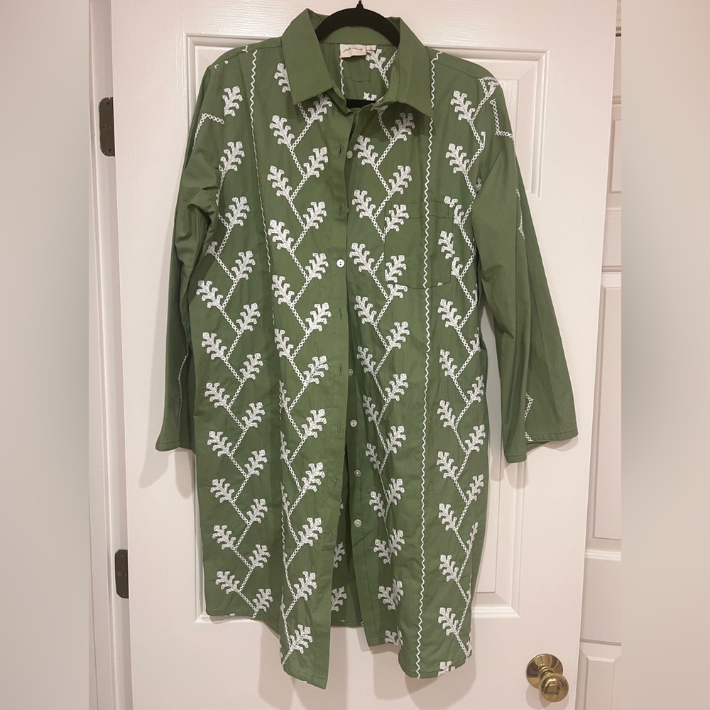 Julia Amory Green Shirt Dress with White Embroidery